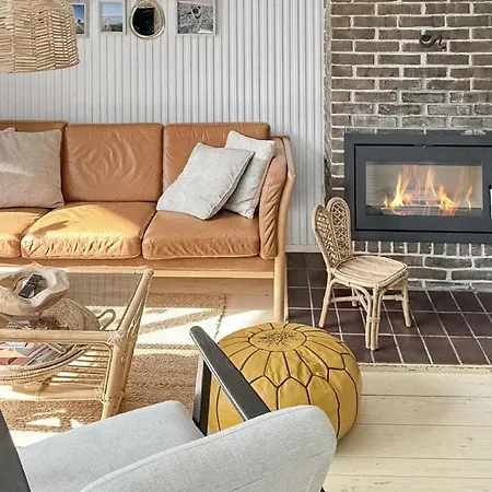 3 Bedroom Pet Friendly In Fåborg